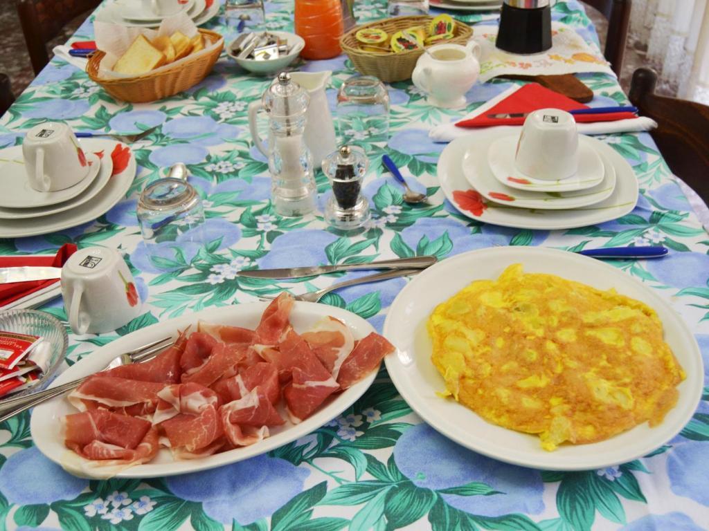 A B C Bologna In B&B المظهر الخارجي الصورة