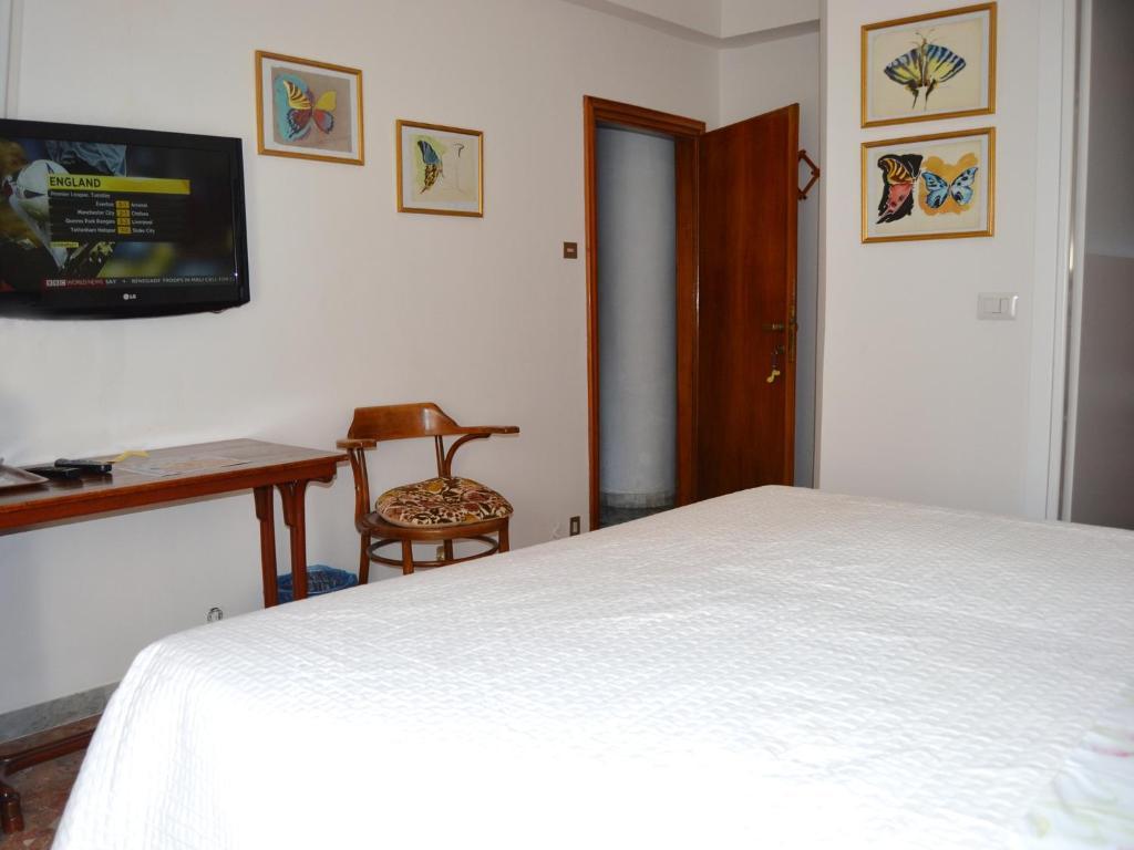 A B C Bologna In B&B الغرفة الصورة