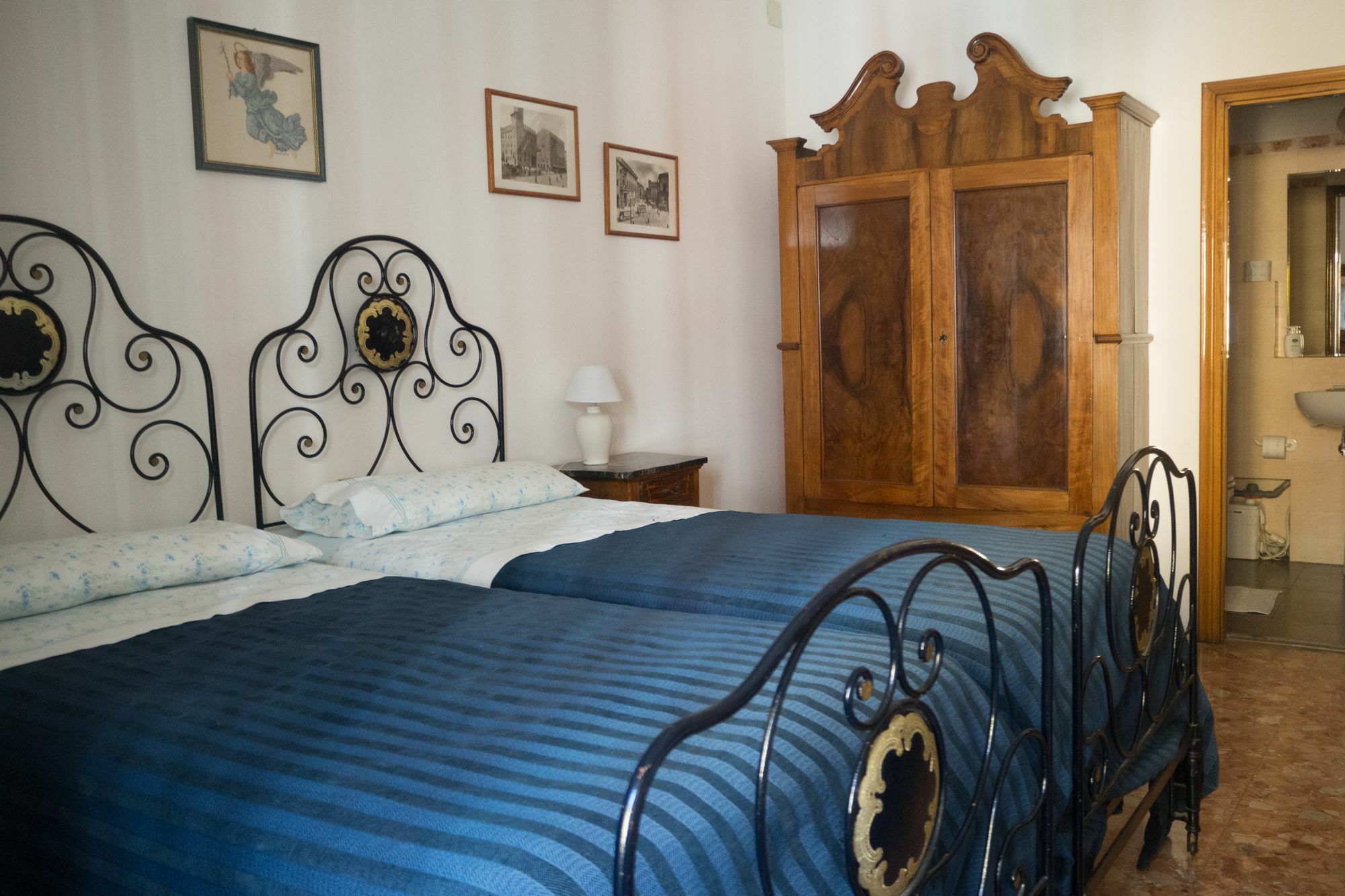 A B C Bologna In B&B المظهر الخارجي الصورة