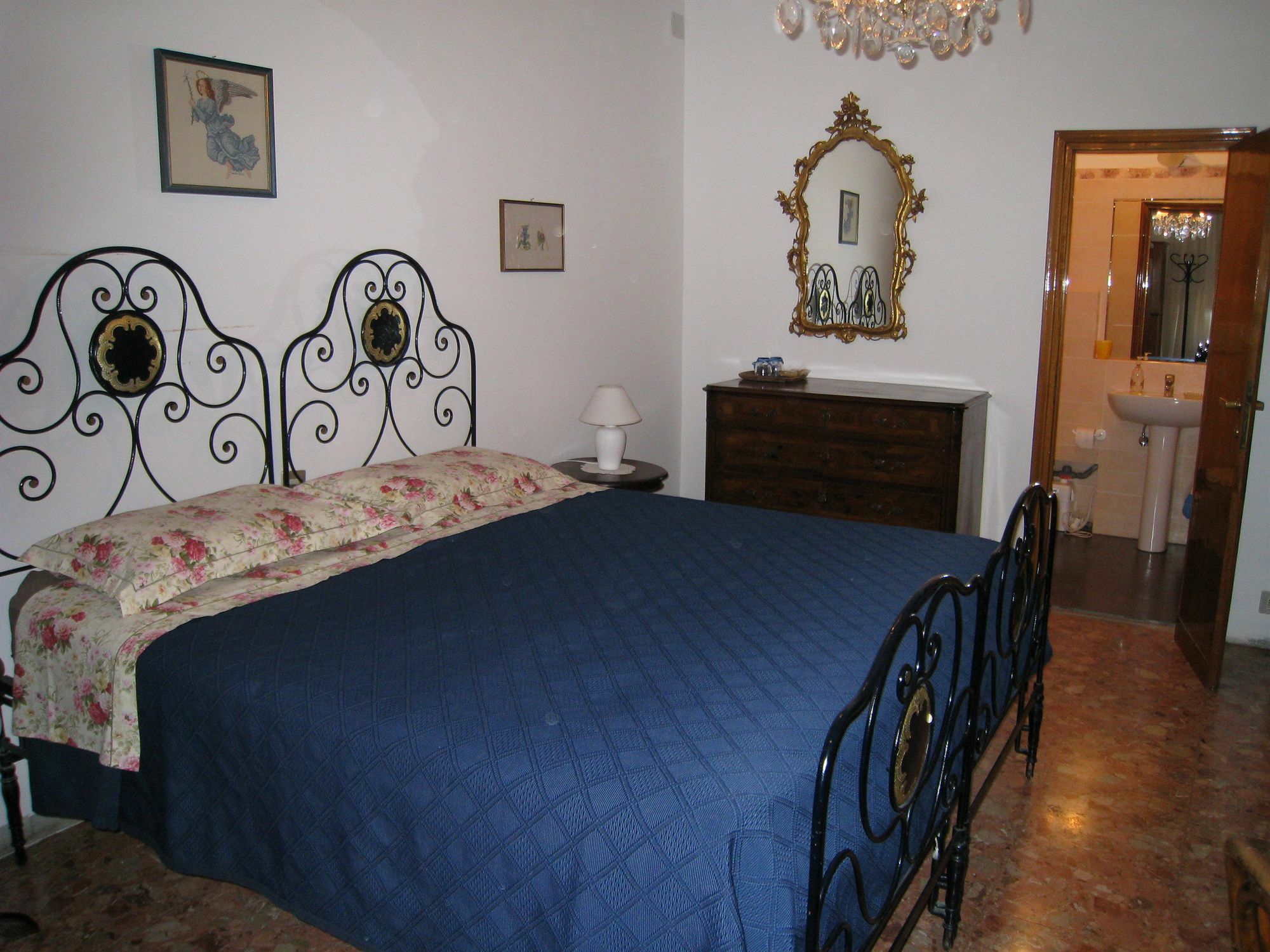 A B C Bologna In B&B المظهر الخارجي الصورة